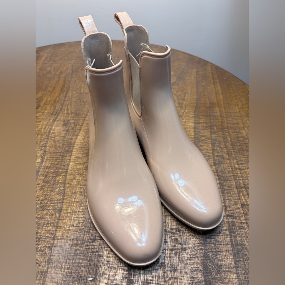 Chic Beige Rain Boots